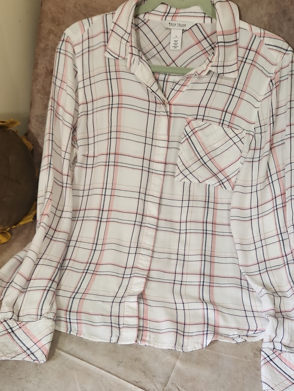 White House Black Market White Plaid Button-Down Shirt with Pink & Black Lines